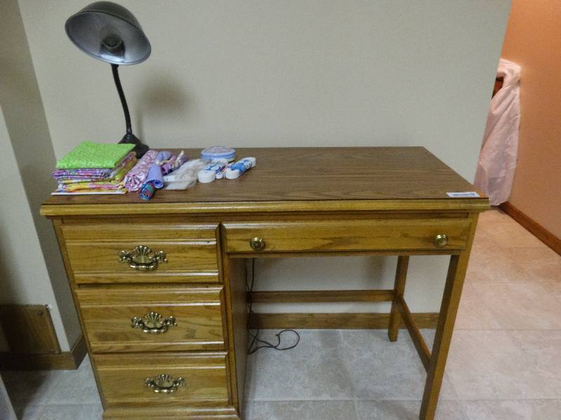 lot 363 image: Wood desk w lamp & contents