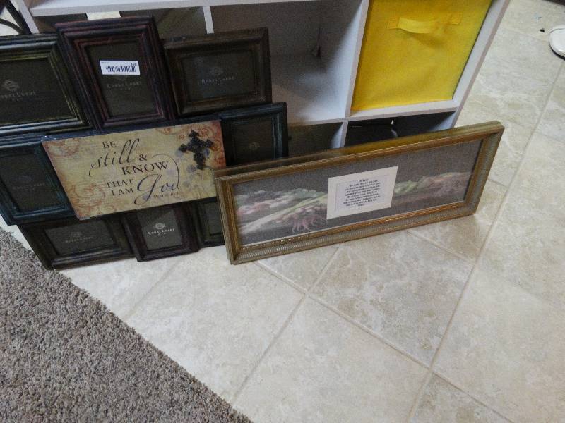 lot 396 image: 2 pc wall art w scripture