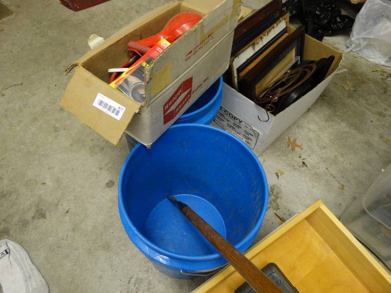 lot 477 image: Buckets picture frames hardware misc.