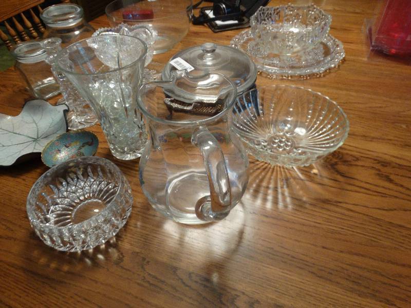 lot 138 image: Lot of various glasswarecrystal