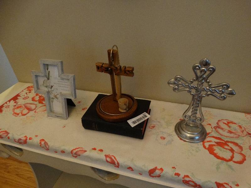 lot 161 image: Vintage bible & 3 decorative crosses