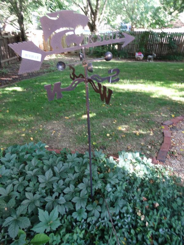 lot 201 image: Metal K-state weathervane