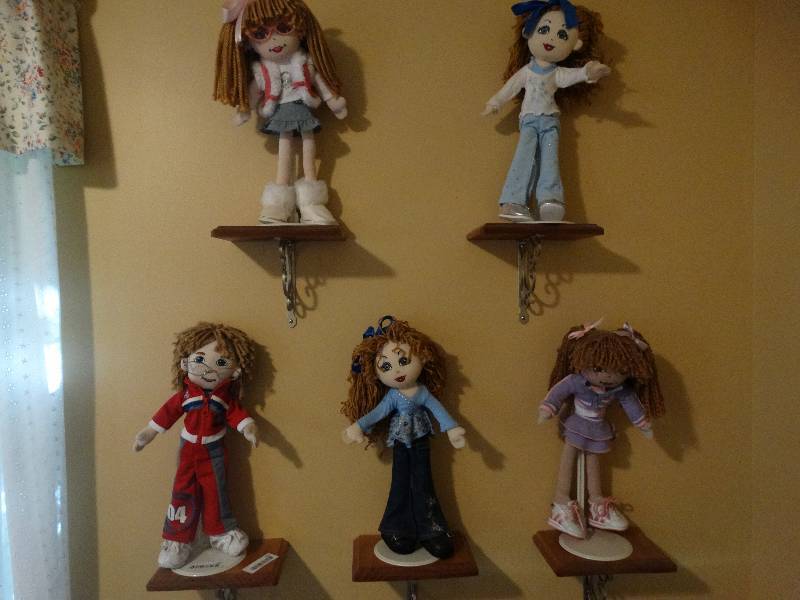 lot 230 image: 5 handmade dolls w stands