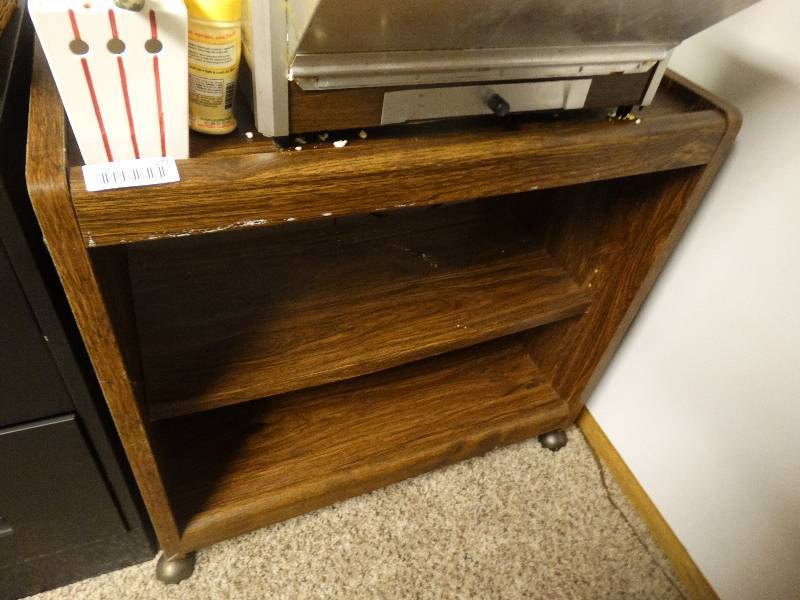 lot 277 image: Rolling book shelf