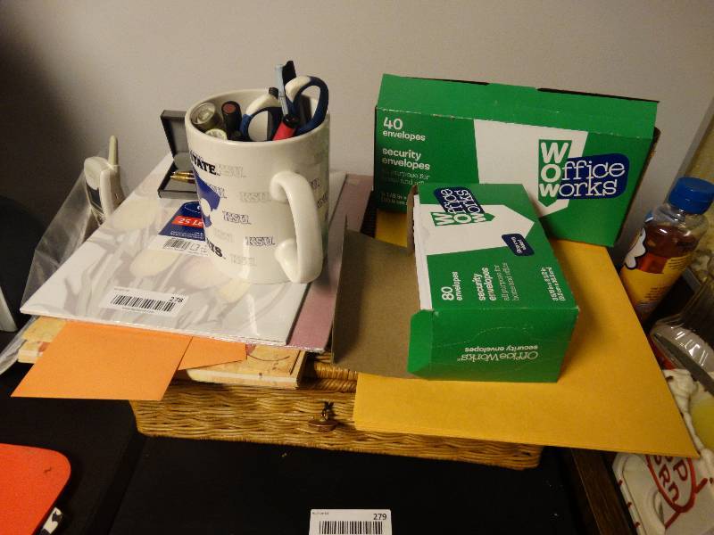 lot 278 image: lot of office stationary