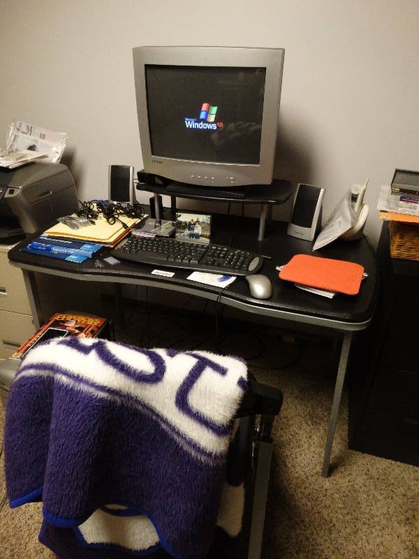 lot 280 image: Computer desk, monitor, tower and keyboard