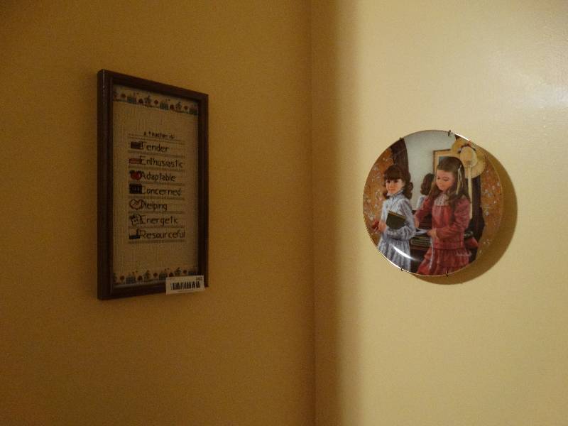 lot 342 image: Wall artplate