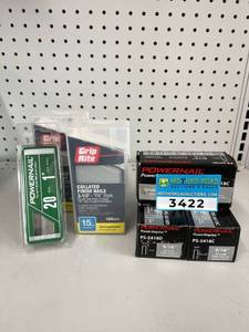 lot 3422 image: Unopened - 6 Boxes of Assorted Nails & Staples