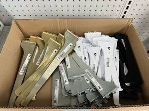 lot 3427 image: Unused Knape & Vogt Assorted Brackets