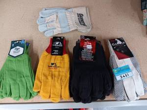 lot 3451 image: Lot of 7 Pairs of Mens Misc Work Gloves - Sizes Medium and Large