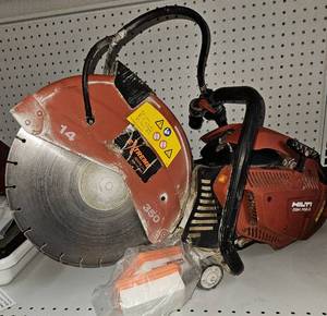 lot 3341 image: Hilti DSH 700-X Gas Concrete Saw with 14-inch Blade - Versatile Rear-Handle 70cc Gas Saw with Auto-Choke  14 blade  Motor cylinder 68.7 cm� Rated power 3.5 kW Wet and Dry Operation