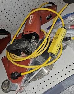 lot 3343 image: Hilti DCH 300-X Electric Diamond Saw Cutter - Great for cutting materials such as reinforced concrete, granite curbstones, slabs, brick and masonry block