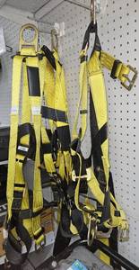 lot 3472 image: New Lot of Three (3) Full Body Safety Harness with Fall Indicator