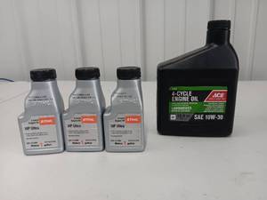 lot 3580 image: UNOPED STIHL HP Ultra 2-Cycle Oil & ACE 4-Cycle 10W-30 Engine Oil Lot