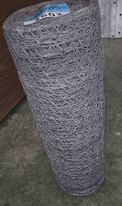 lot 3603 image: 18.5 in Wide Galvanized Chicken Wire Mesh Roll