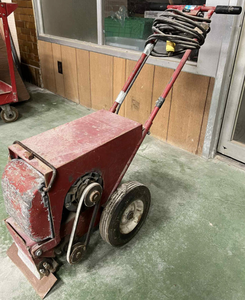 lot 3609 image: Electric Floor Edger Sander with Power Cord