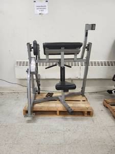 lot 3053 image: Hammer Strength Seated Bicep Curl Machine