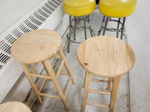 lot 3112 image: (2) Wooden Bar Stools - Natural Finish Round Seat