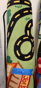 lot 3135 image: 5ft - Decorative Area Rug with Abstract Design&nbsp
