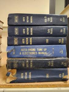 lot 3146 image: Motor Auto Repair Manual Collection 1974-1984 Professional Service Trade Edition