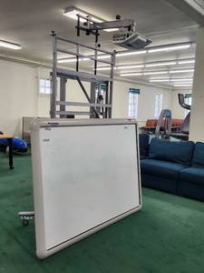 lot 3151 image: Hitachi Projector Ceiling Mount System with Mobile Cart and Screen