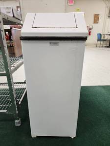 lot 3178 image: United Commercial Trash Receptacle - White Metal Waste Container