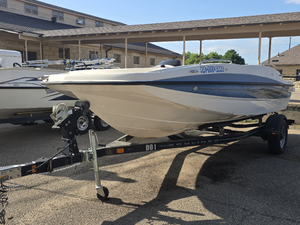 lot 3042 image: 2012 Bayliner Marine 197 SD Deck Boat with Bayliner Trailer- NEEDS WORK
