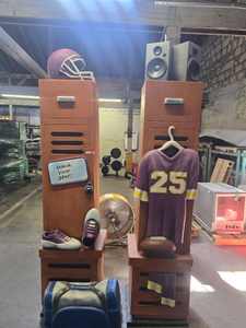 lot 15884 image: Football Themed Locker Decor