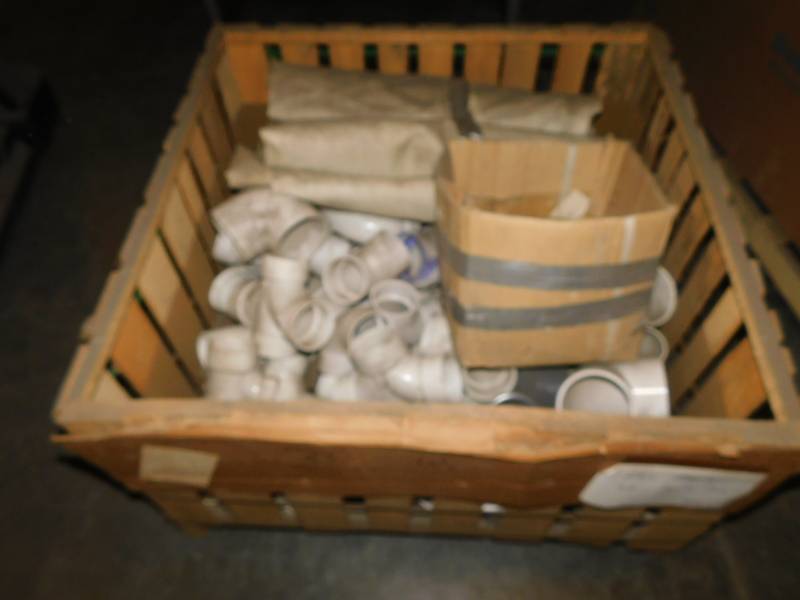 lot 1595 image: Large Lot of PVC Pipe Fittings