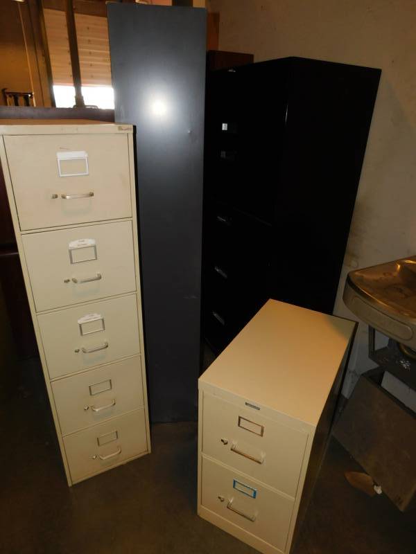 lot 1637 image: Lot of File Cabinets and Book Shelf