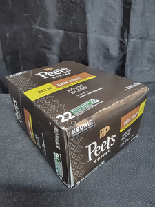 lot 10033 image: Peets Coffee, Dark Roast Decaf Keurig K-Cup Pods - Decaf House Blend 22 Count