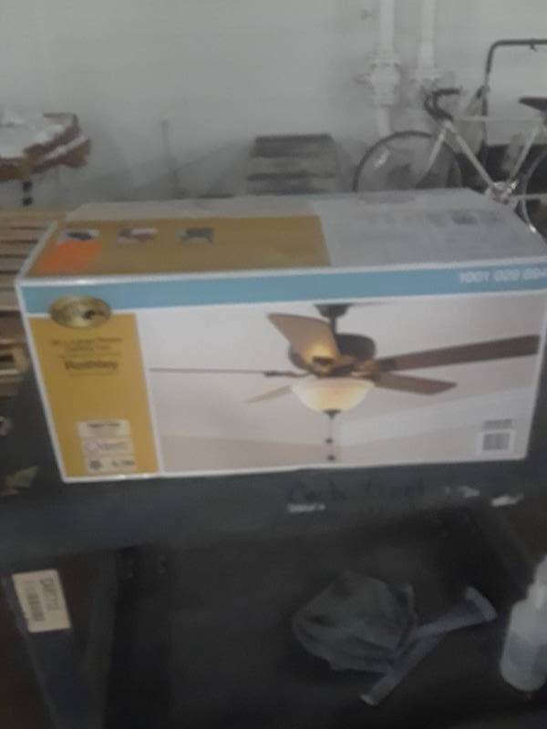 lot 1711 image: Hampton Bay 52 IN.Large Room Ceiling Fan
