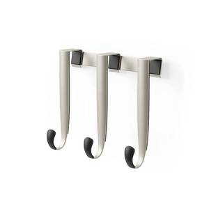 lot 6155 image: Umbra Schnook Over-the-Door Multi-Hook,Black