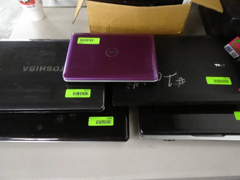 lot 4092 image: Lot of (9) Used  Laptops