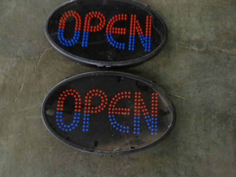 lot 4098 image: Lot of (2) Green Light Open Signs