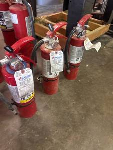 lot 749 image: Three commercial fire extinguishers full