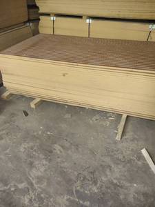 lot 963 image: 4 ft x 8 ft slatewood sheets BID IS PER A SHEET For Example 100 sheets in a lot your bid will be 100 x your bid