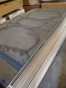 lot 986 image: 4x8ft 12 in sheets