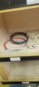 lot 3086 image: wire and chords