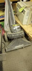 lot 3125 image: shop sweep