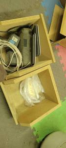 lot 3135 image: two boxes of contents