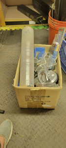 lot 3136 image: box of Hardware