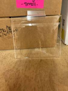 lot 7147 image: 15 display racks 5 x 5 12