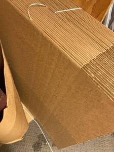 lot 7152 image: 15) 18 x 18 x 18 bundle boxes