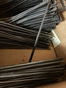 lot 7160 image: box of multiple gun holders