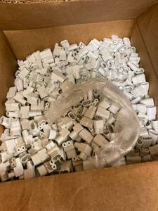 lot 7166 image: Box of acrylic gun holders Medium.