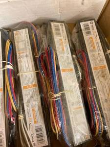 lot 7186 image: 8) standard magnetic ballasts