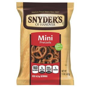 lot 2226 image: 35pk SNYDERS MINI PRETZELS, 1.5oz packs