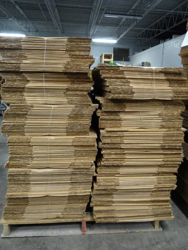 lot 2260 image: 150 Boxes Size 17 X 11 12 X 10H