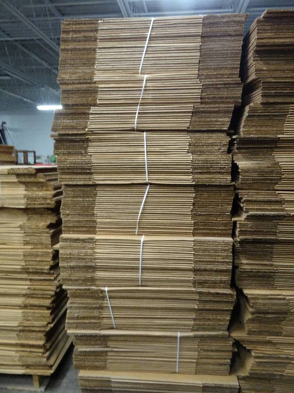 lot 2261 image: 200 Boxes Size 17 X 11 12 X 15 H